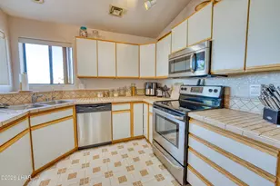 3110 Douglas Dr, Lake Havasu City, AZ 86404 - Photo 8