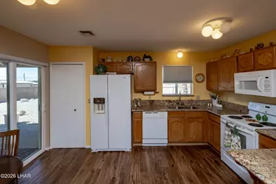 1041 Rolling Hills Dr, Lake Havasu City, AZ 86406 - Photo 12