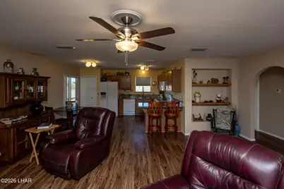 1041 Rolling Hills Dr, Lake Havasu City, AZ 86406 - Photo 10