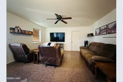 72 W Kenoyer Ln, Quartzsite, AZ 85346 - Photo 8