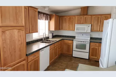 49575 Rainbow Way, Quartzsite, AZ 85346 - Photo 8