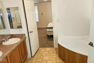 49575 Rainbow Way, Quartzsite, AZ 85346 - Photo 14