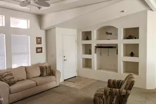 49575 Rainbow Way, Quartzsite, AZ 85346 - Photo 4