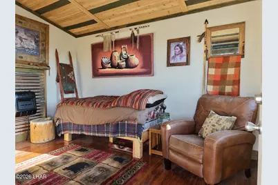 122 S Carrow Rd, Yucca, AZ 86438 - Photo 2