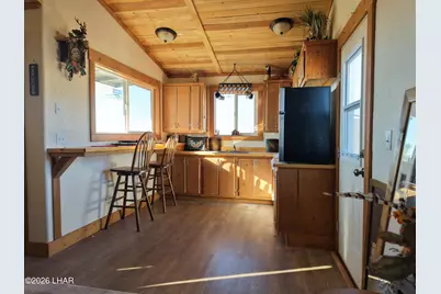 127 S Carrow Rd, Yucca, AZ 86438 - Photo 20