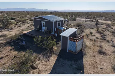 127 S Carrow Rd, Yucca, AZ 86438 - Photo 14