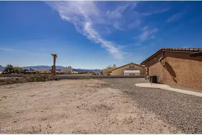 2480 Daytona Ave, Lake Havasu City, AZ 86403 - Photo 38