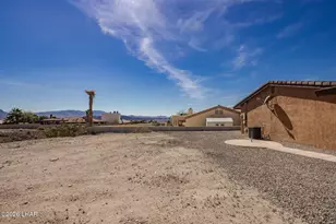 2480 Daytona Ave, Lake Havasu City, AZ 86403 - Photo 38