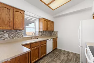 3725 S Mission Dr S, Lake Havasu City, AZ 86406 - Photo 10