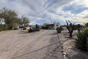 587 W Pyramid St, Quartzsite, AZ 85346 - Photo 46