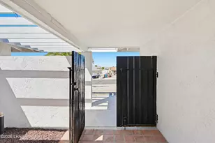 3466 Thunderhead Dr, Lake Havasu City, AZ 86406 - Photo 2