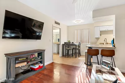 2100 Swanson Ave #210, Lake Havasu City, AZ 86403 - Photo 2