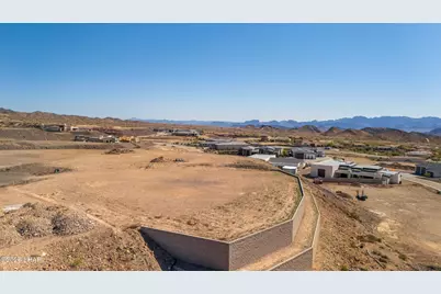 6258 Avienda De Las Colinas, Lake Havasu City, AZ 86404 - Photo 16