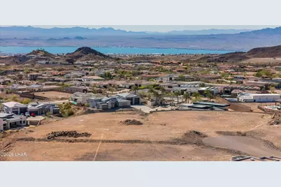 6258 Avienda De Las Colinas, Lake Havasu City, AZ 86404 - Photo 14