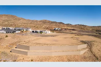 6258 Avienda De Las Colinas, Lake Havasu City, AZ 86404 - Photo 1