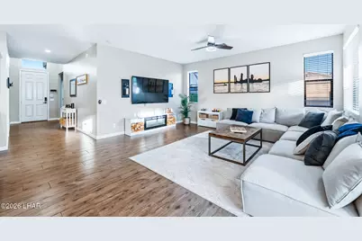 1302 Lobo Dr, Lake Havasu City, AZ 86406 - Photo 4