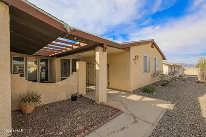 2260 Fisherman Dr, Lake Havasu City, AZ 86404 - Photo 2