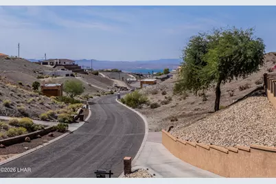 3581 Kicking Horse Dr, Lake Havasu City, AZ 86404 - Photo 32