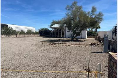 49545 Turquoise Ave, Quartzsite, AZ 85346 - Photo 2