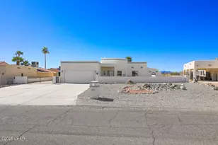 371 Cottonwood Dr, Lake Havasu City, AZ 86403 - Photo 2