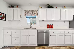 2640 James Dr, Lake Havasu City, AZ 86404 - Photo 12