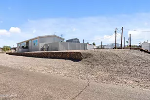 2640 James Dr, Lake Havasu City, AZ 86404 - Photo 34