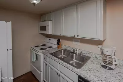 2100 Swanson Ave #107, Lake Havasu City, AZ 86403 - Photo 10