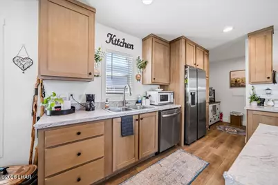 1100 Riverside Dr #113, Lake Havasu City, AZ 86404 - Photo 22
