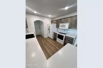 1316 Mohican Dr, Lake Havasu City, AZ 86406 - Photo 8