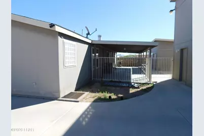 655 W Cowell St, Quartzsite, AZ 85346 - Photo 6