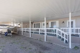 601 Beachcomber Blvd, Lake Havasu City, AZ 86403 - Photo 2