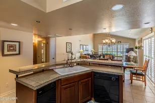 1402 McCulloch Blvd N, Lake Havasu City, AZ 86403 - Photo 24
