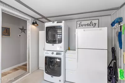 232 E Riverfront Dr, Parker, AZ 85344 - Photo 8