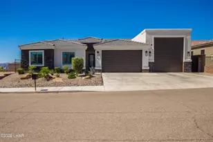 3175 Summit Wy, Lake Havasu City, AZ 86406 - Photo 1