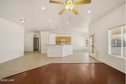 3316 Thundercloud Dr, Lake Havasu City, AZ 86406 - Photo 4