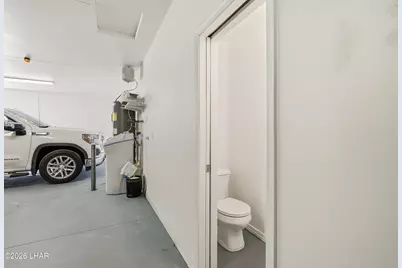 3316 Thundercloud Dr, Lake Havasu City, AZ 86406 - Photo 34