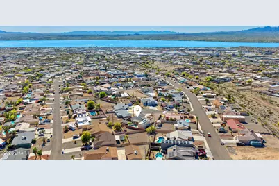 2412 Choate Ln, Lake Havasu City, AZ 86403 - Photo 4