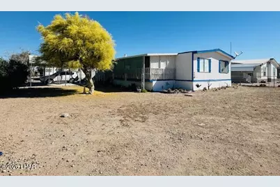 776 W Granada Dr, Quartzsite, AZ 85346 - Photo 2