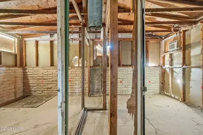 2410 Decker Dr, Bullhead City, AZ 86429 - Photo 14