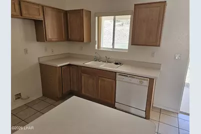 3610 Bluecrest Dr, Lake Havasu City, AZ 86406 - Photo 6