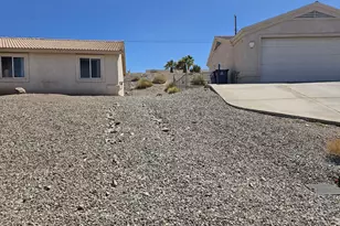 3610 Bluecrest Dr, Lake Havasu City, AZ 86406 - Photo 4