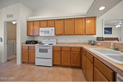 686 Sand Dab Dr, Lake Havasu City, AZ 86404 - Photo 16