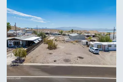 3045 Lake Dr, Lake Havasu City, AZ 86404 - Photo 2