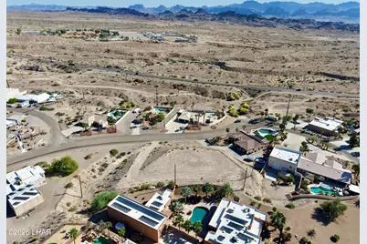 2001 Martinique Dr, Lake Havasu City, AZ 86406 - Photo 24