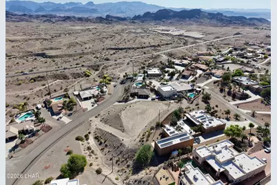 2001 Martinique Dr, Lake Havasu City, AZ 86406 - Photo 22