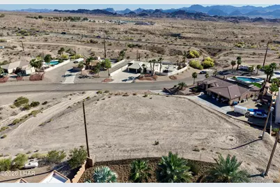 2001 Martinique Dr, Lake Havasu City, AZ 86406 - Photo 30