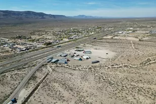 000 Frontage Rd, Yucca, AZ 86438 - Photo 10