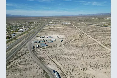 000 Frontage Rd, Yucca, AZ 86438 - Photo 12