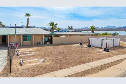 555 Beachcomber Blvd #267, Lake Havasu City, AZ 86403 - Photo 48