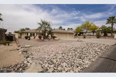 3283 Palmtree Dr, Lake Havasu City, AZ 86404 - Photo 2